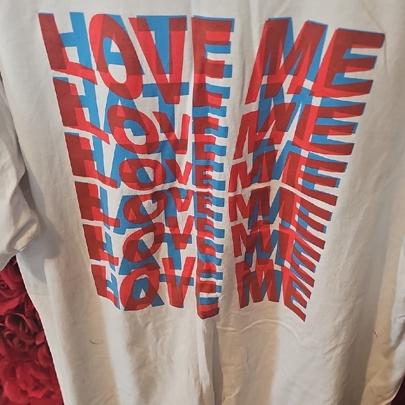 Empyre White Short Sleeve Tee with Red Logo "LOVE ME" Size Xlarge - Picture 4 of 4